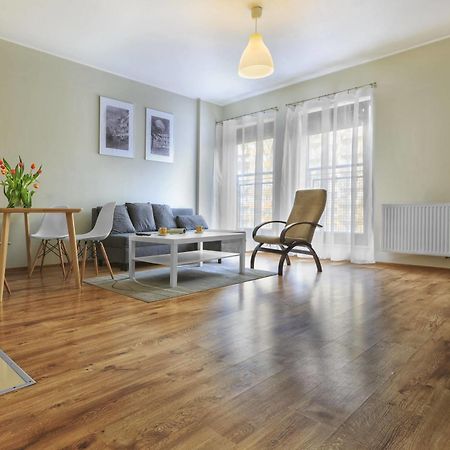 Apartamenty Aparts Λοτζ Εξωτερικό φωτογραφία