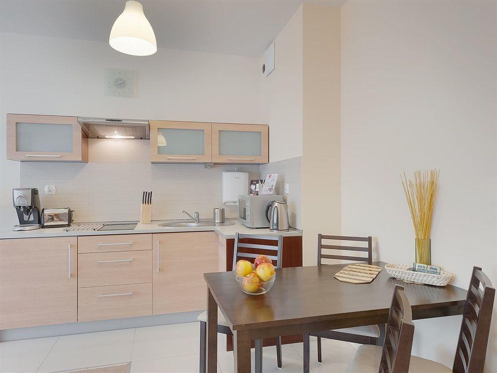 Apartamenty Aparts Λοτζ Εξωτερικό φωτογραφία