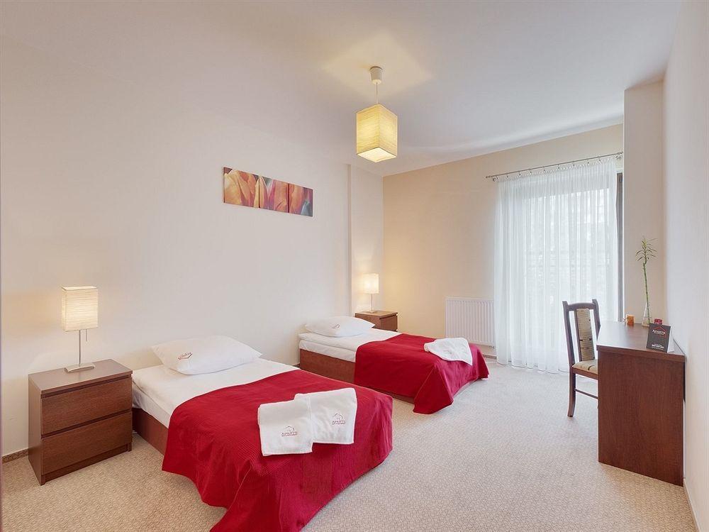 Apartamenty Aparts Λοτζ Εξωτερικό φωτογραφία