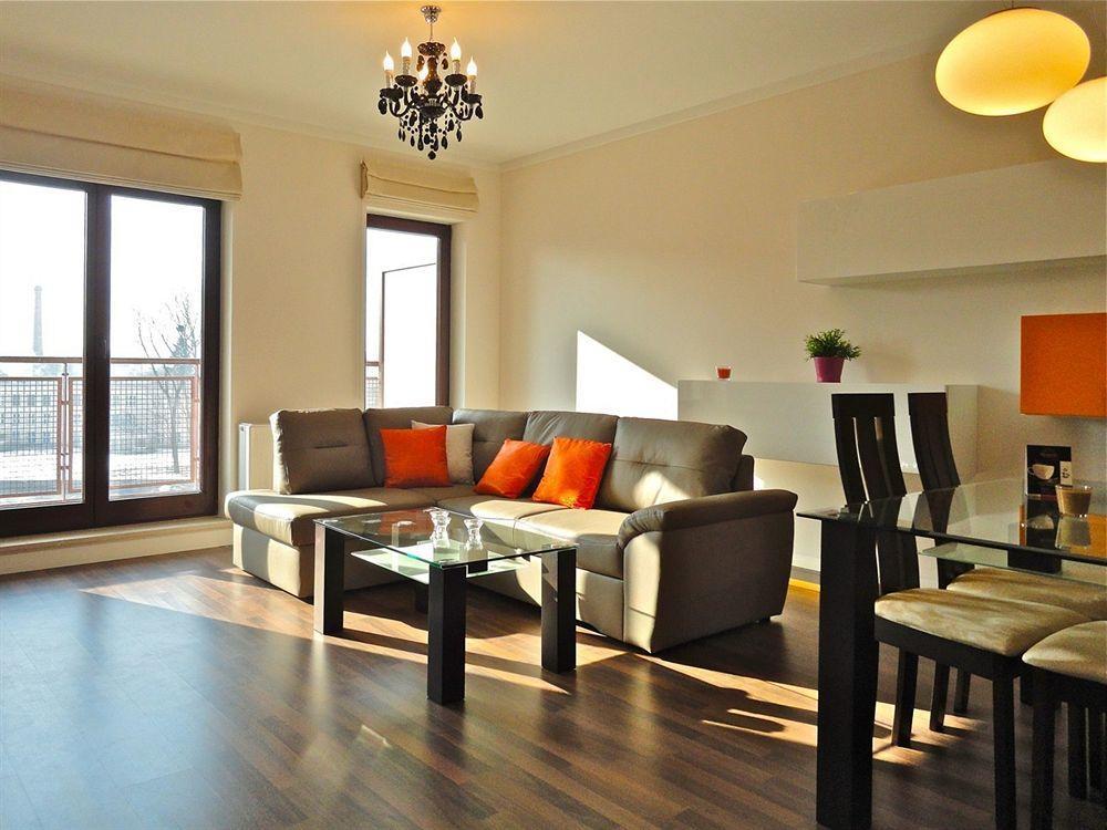 Apartamenty Aparts Λοτζ Εξωτερικό φωτογραφία