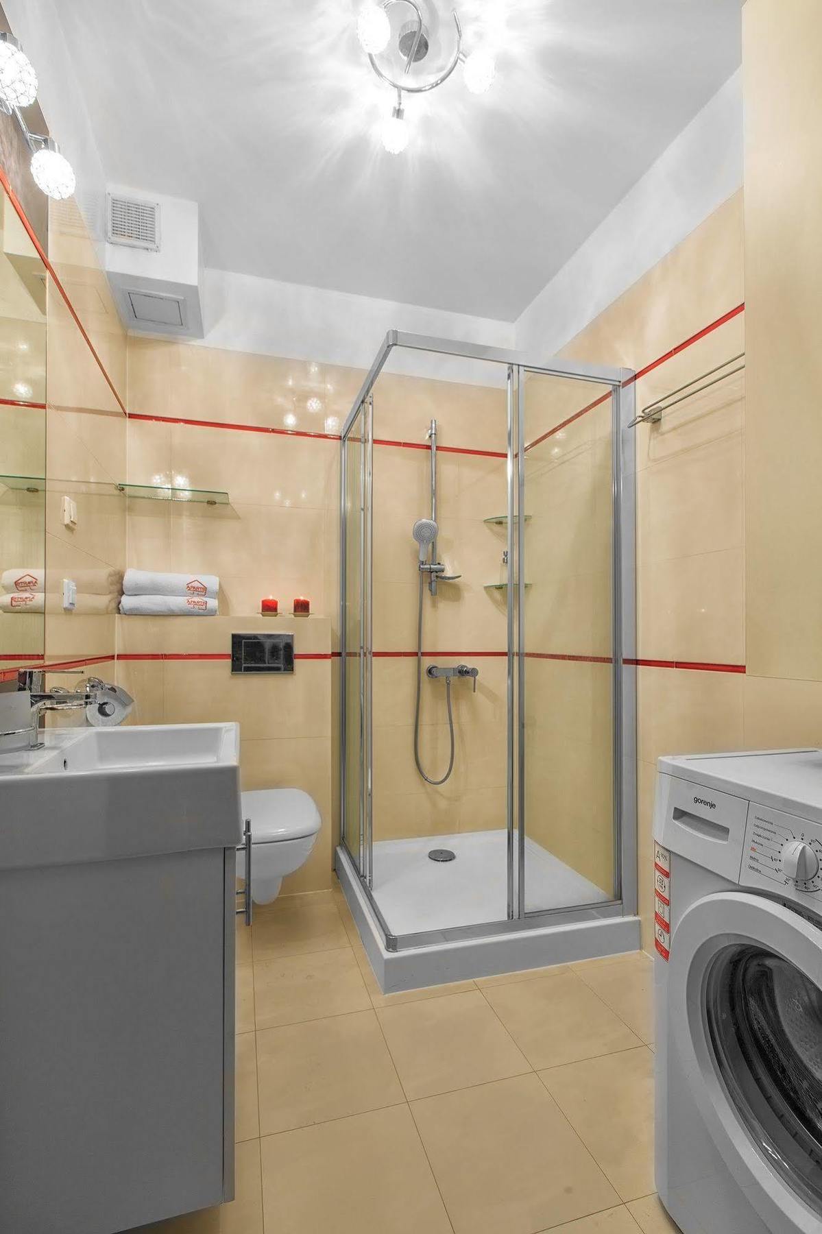 Apartamenty Aparts Λοτζ Εξωτερικό φωτογραφία