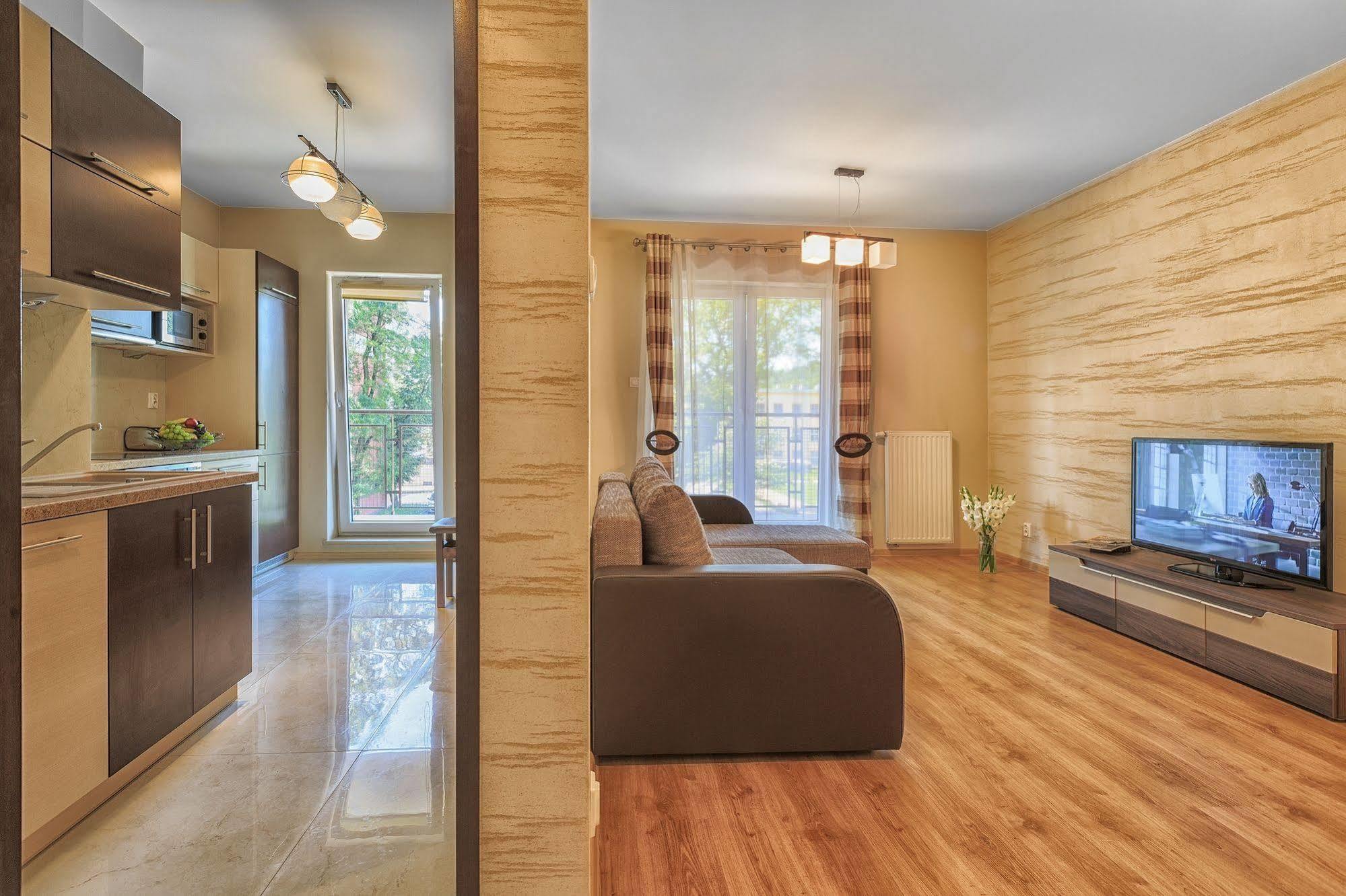 Apartamenty Aparts Λοτζ Εξωτερικό φωτογραφία